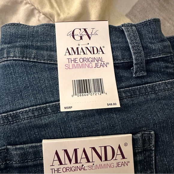 Gloria Vanderbilt Women's Amanda Original Summer Jean - Picture 9 of 9